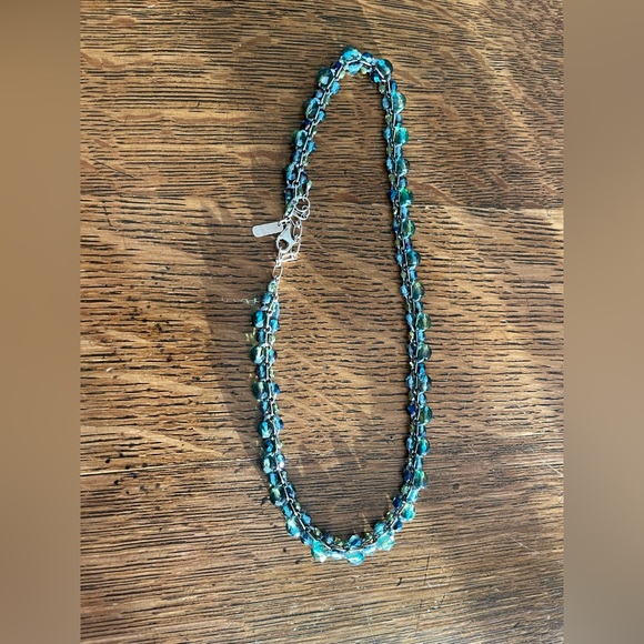 Holly Yashi faceted beads macraméd on a silver chain. 925SS. 16”+2” extension. - Picture 4 of 7